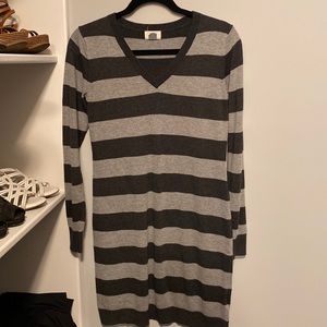 Sweater dress. Perfect for Fall and Winter with or without boots.